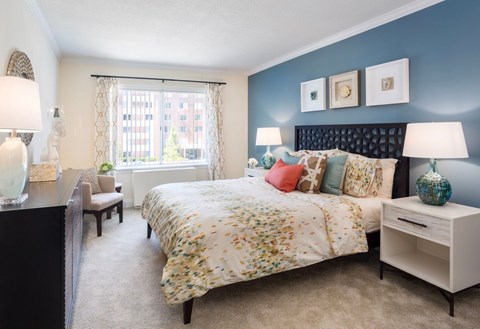Floor plan for 2 beds, 1 bath, 1125 sqft